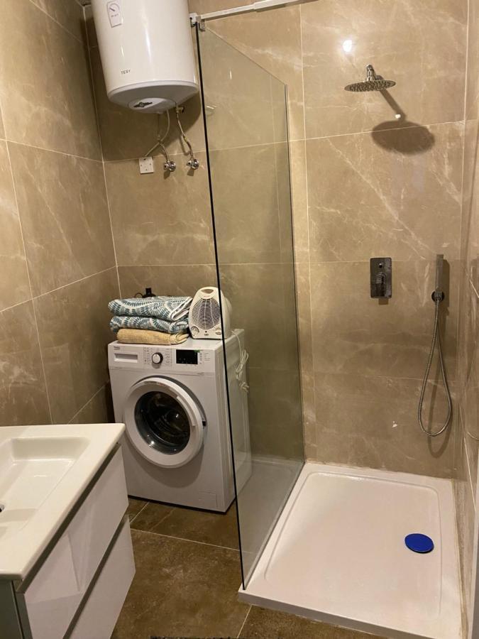Апартаменты One Beautiful Bedroom Flat In *